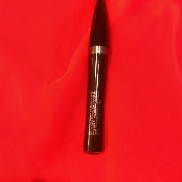 - 10 piece IPSY make up bundle and skin care. - Picture 7 of 11